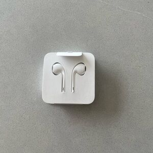 Apple White Wired Earbuds